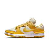 NIKE WMNS DUNK LOW TWIST