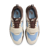 NIKE ZOOM FIELD JAXX