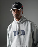 UNDEFEATED BLOCK LOGO PULLOVER HOOD
