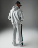UNDEFEATED BLOCK LOGO PULLOVER HOOD