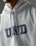 UNDEFEATED BLOCK LOGO PULLOVER HOOD