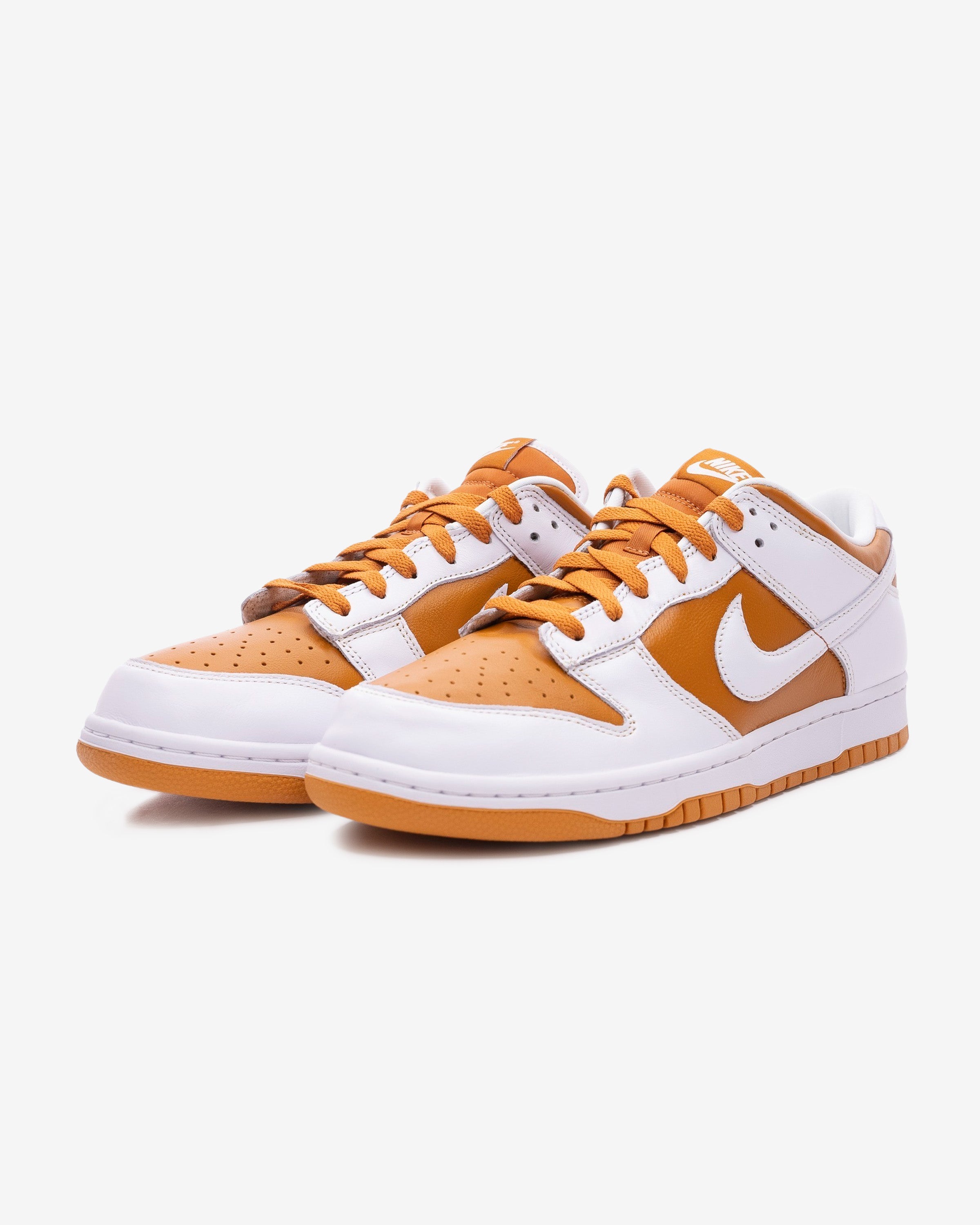 NIKE DUNK LOW undefeated購入　新品未使用 26.5㎝
