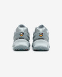 NIKE WMNS AIR MAX DN8