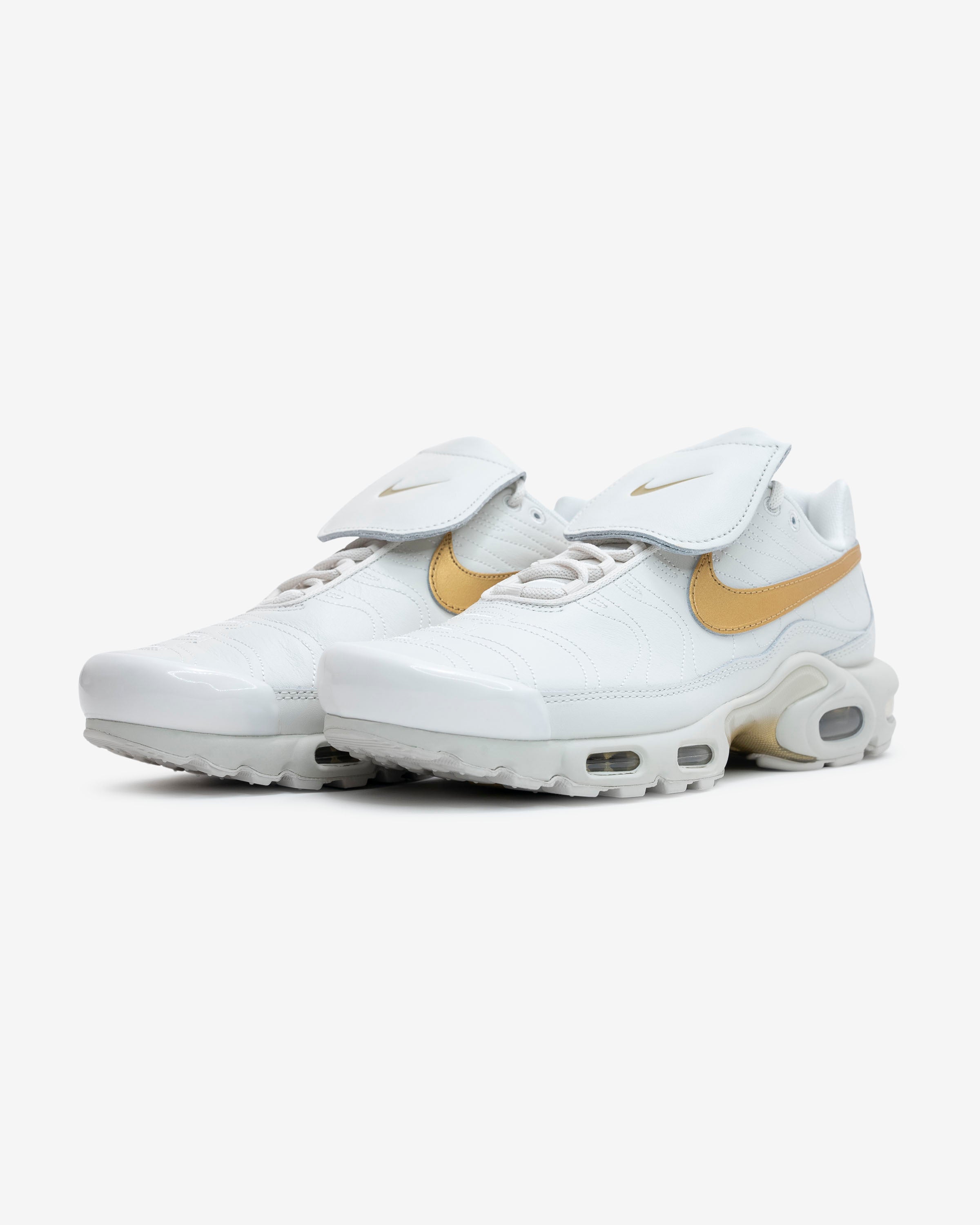 [Nike] AIR MAX PLUS TNPO ☆送料込☆ Nike☆(W) Nike Air Max Plus TNPO Black☆送料・関税込☆ (Nike
