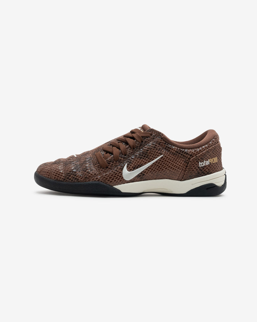 NIKE WMNS T90 SE