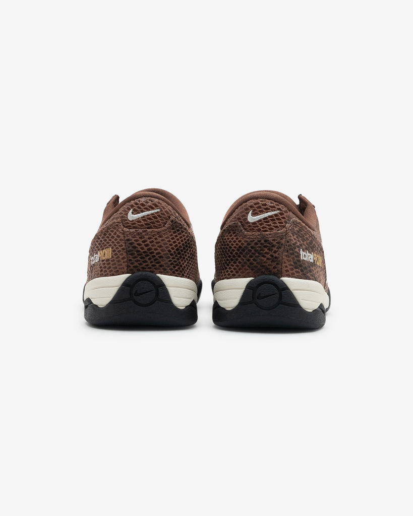 NIKE WMNS T90 SE