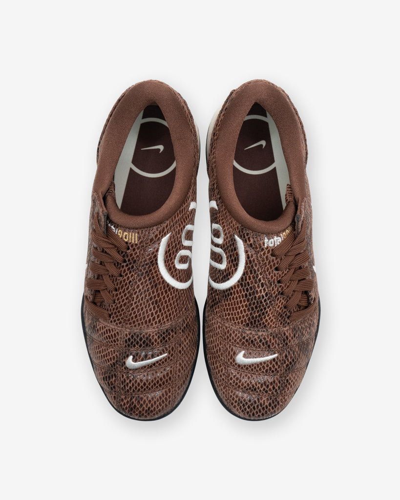 NIKE WMNS T90 SE