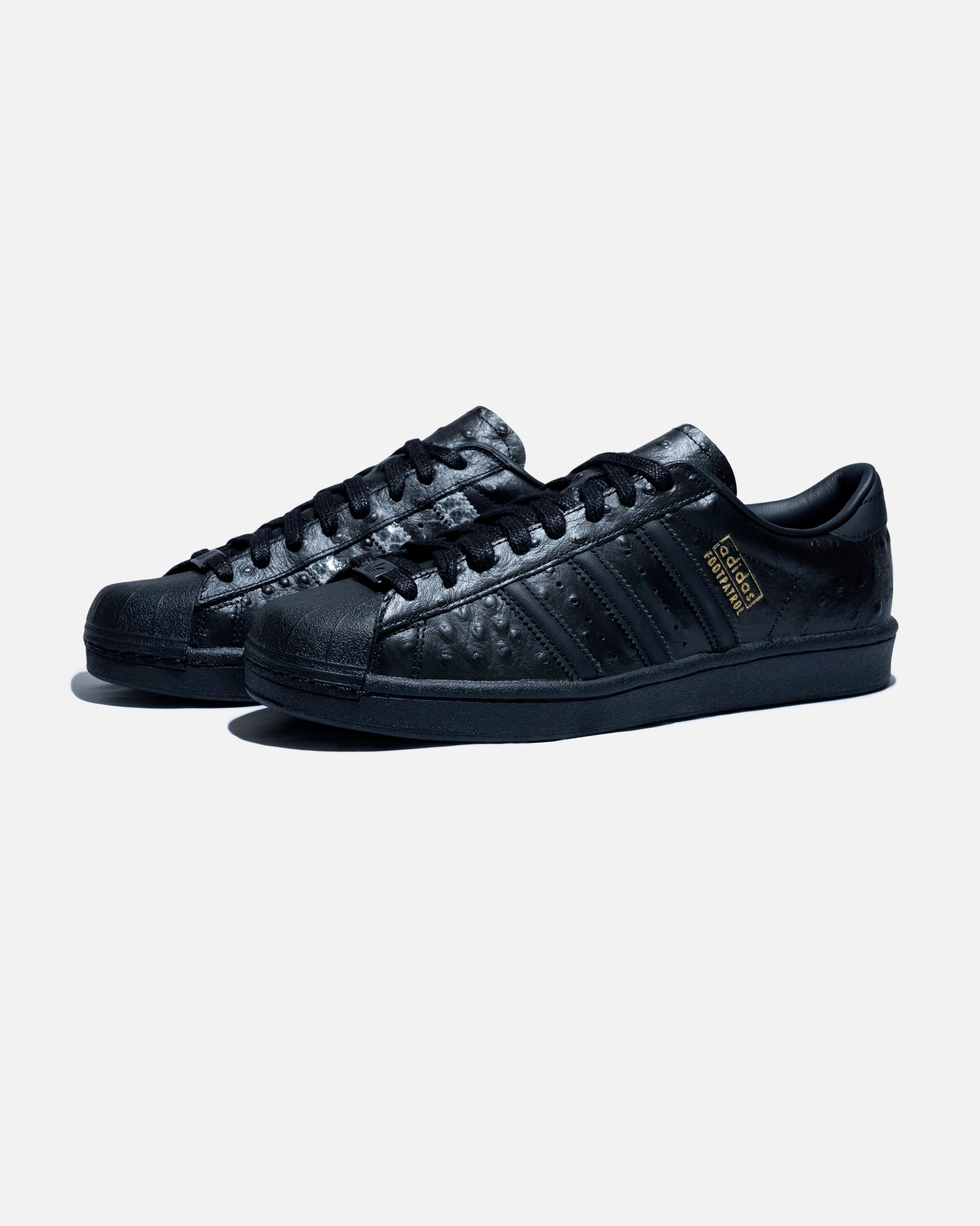 SUPERSTAR FOOTPATROL – UNDEFEATED JAPAN