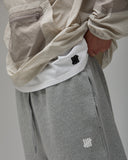 UNDEFEATED ICON CUTOFF SWEATSHORT