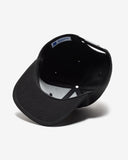 UNDEFEATED SCRIPT LOGO SNAPBACK