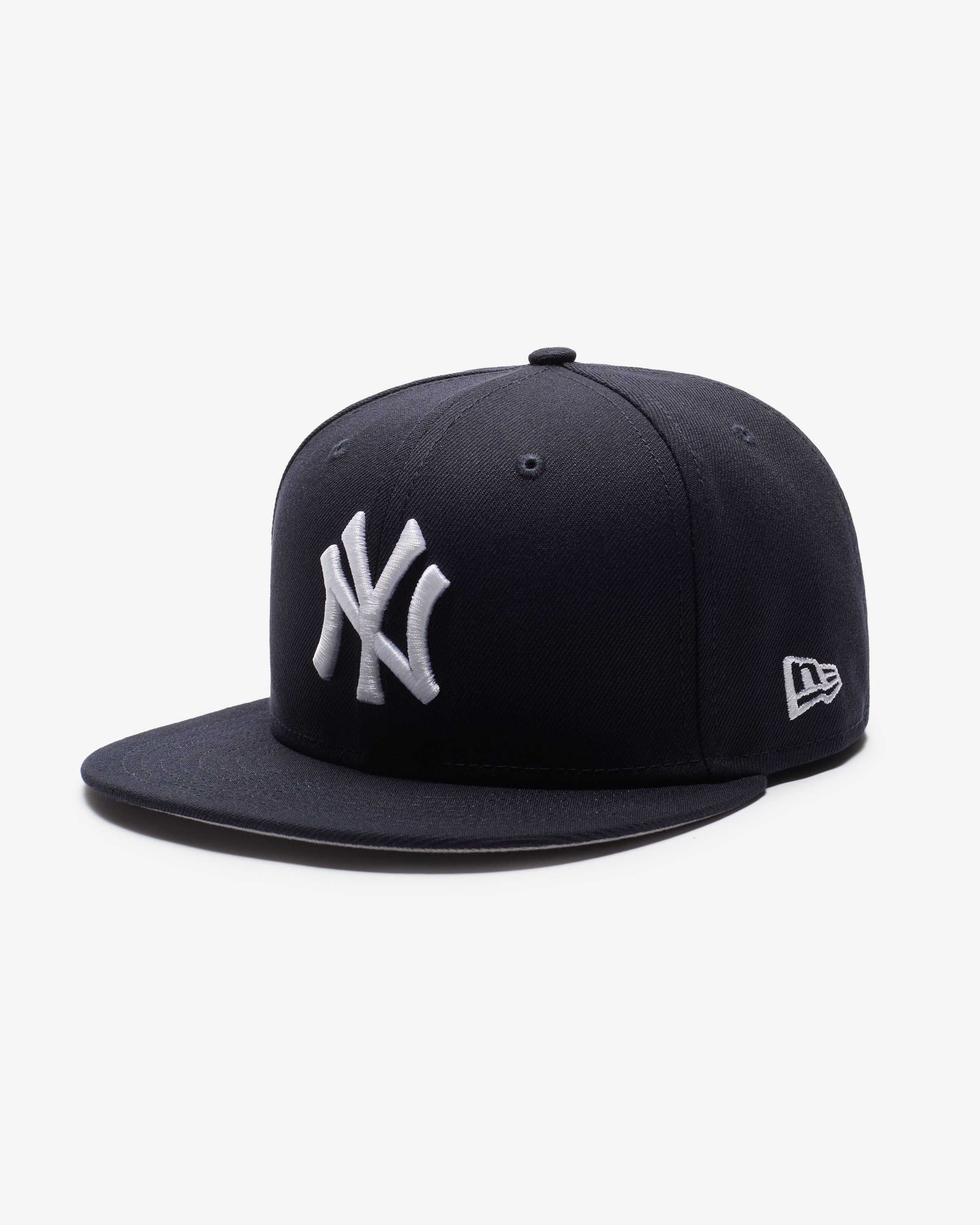 UNDEFEATED X NE NEW YORK YANKEES – UNDEFEATED JAPAN UNDEFEATED X NE NEW YORK YANKEES – UNDEFEATED JAPAN
