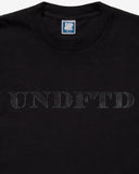UNDEFEATED STENCIL S/S TEE