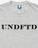 UNDEFEATED STENCIL S/S TEE