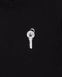 UNDEFEATED LOCK S/S TEE