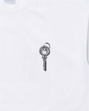 UNDEFEATED LOCK S/S TEE