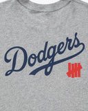 UNDEFEATED x NE x DODGERS STACKED LOGO S/S TEE