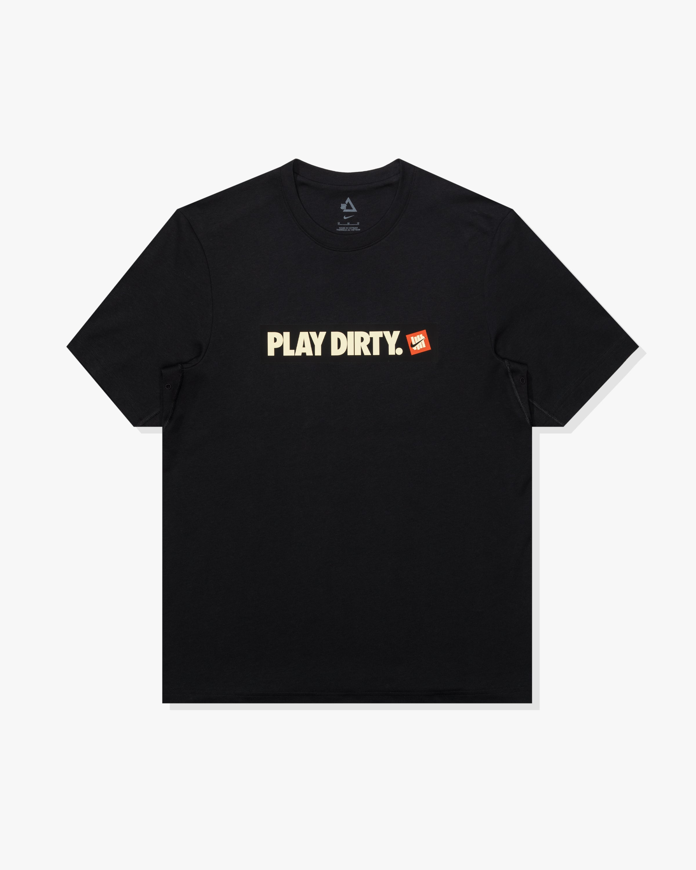 UACTP x NIKE NRG MEN'S PRIMARY SS TOP – UNDEFEATED JAPAN