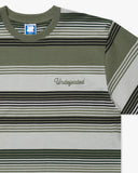 UNDEFEATED SCRIPT STRIPED S/S TEE