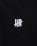 UNDEFEATED MOUNTAIN WINDBREAKER