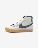 NIKE WMNS BLAZER MID '77 PRM