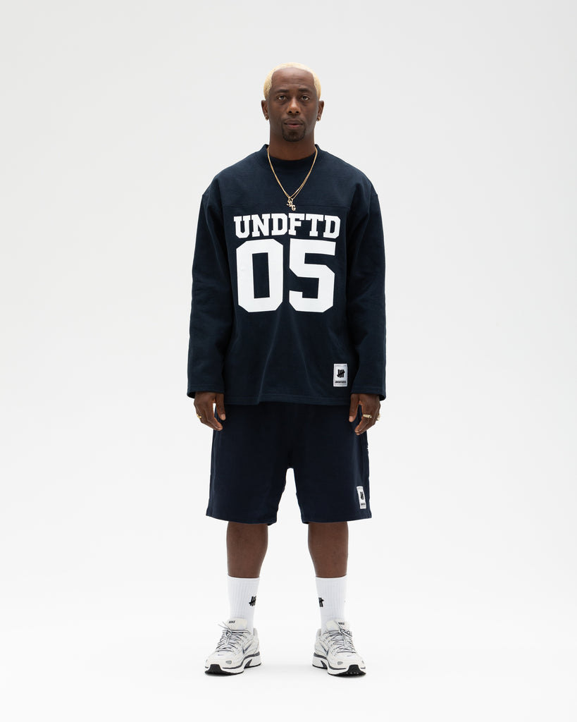 UNDEFEATED FLIGHT SWEATSHORT