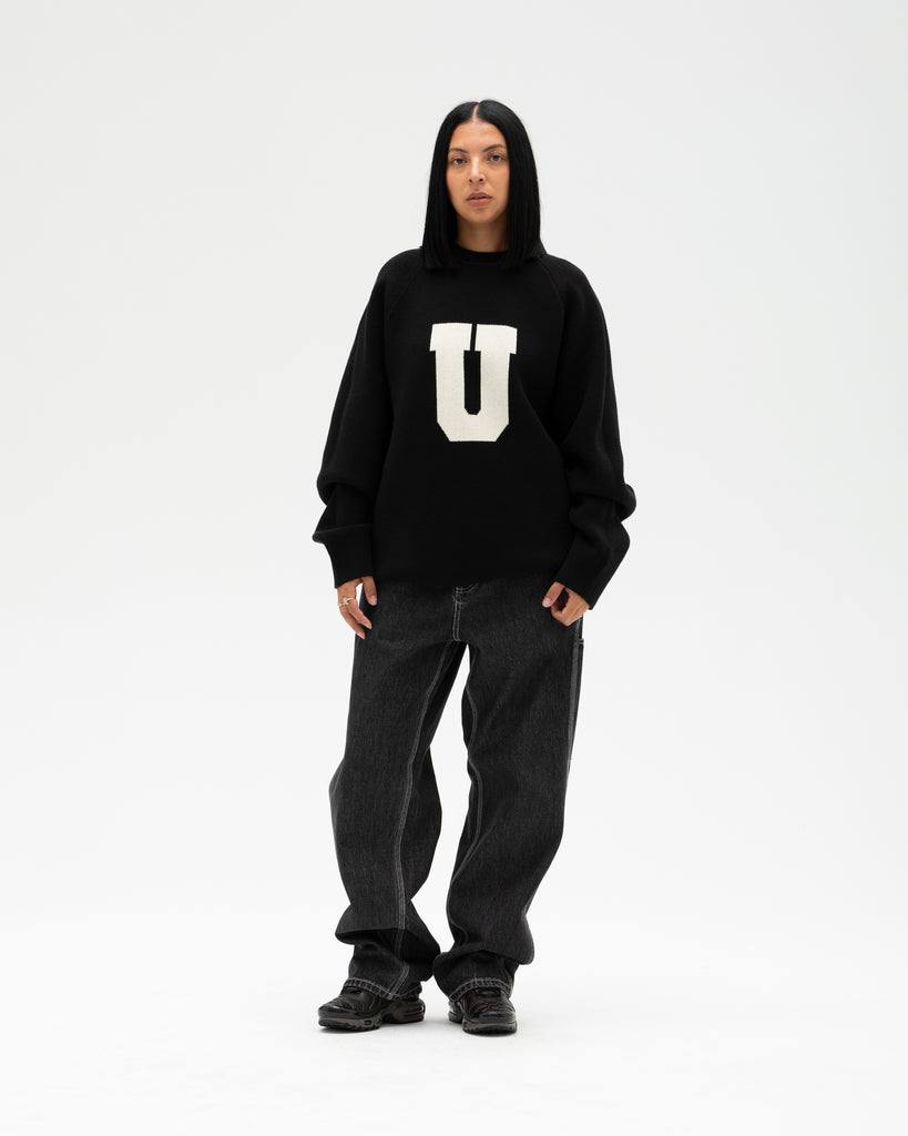 UNDEFEATED BASIC LOGO CREWNECK SWEATER