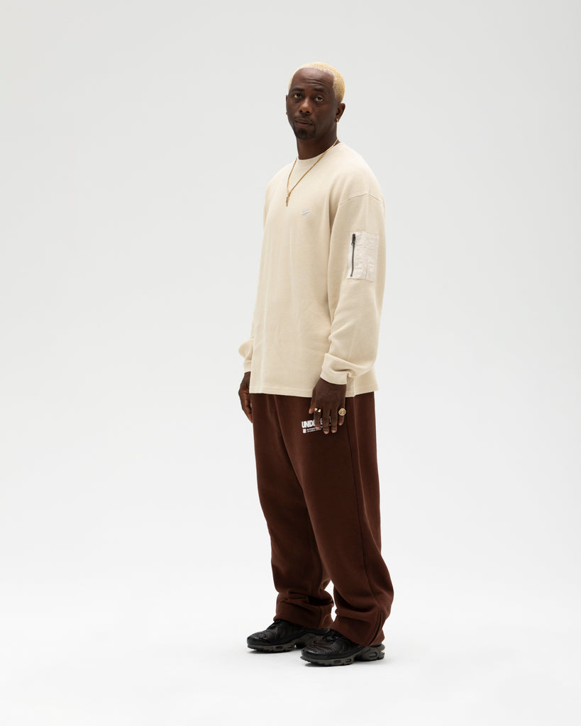 UNDEFEATED LOGO ZIP SWEATPANT