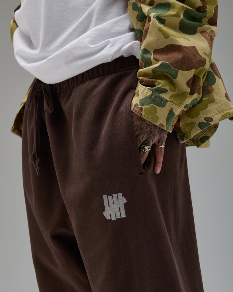 UNDEFEATED ICON SWEATPANT