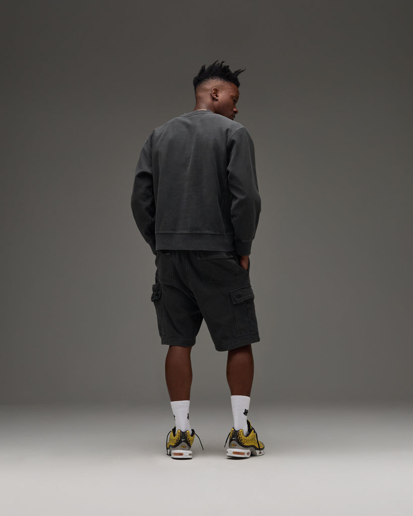 UNDEFEATED CARGO SWEATSHORT