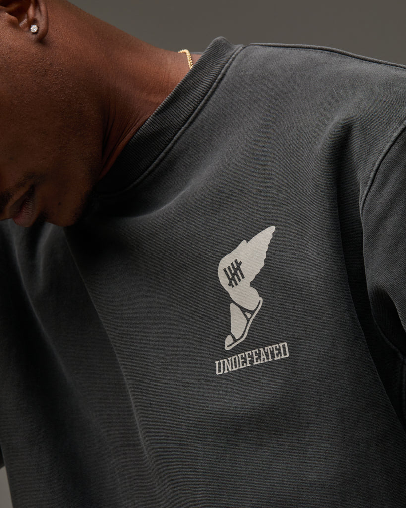 UNDEFEATED TRACK CREWNECK