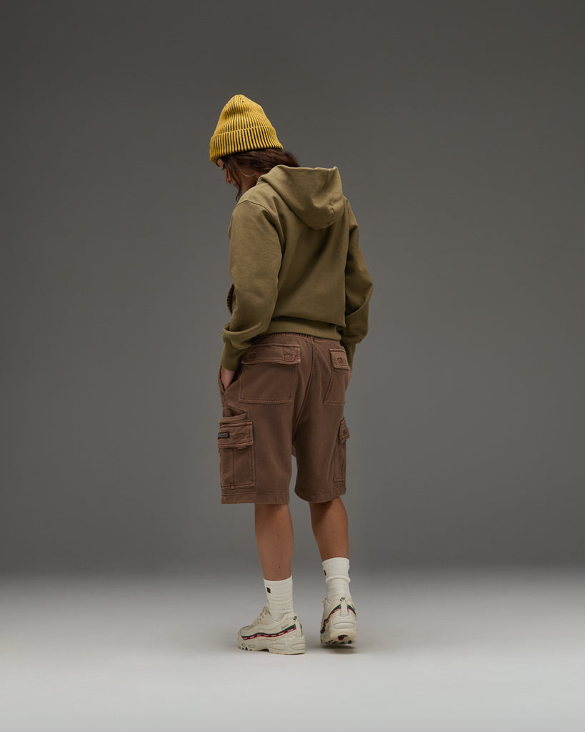 UNDEFEATED CARGO SWEATSHORT