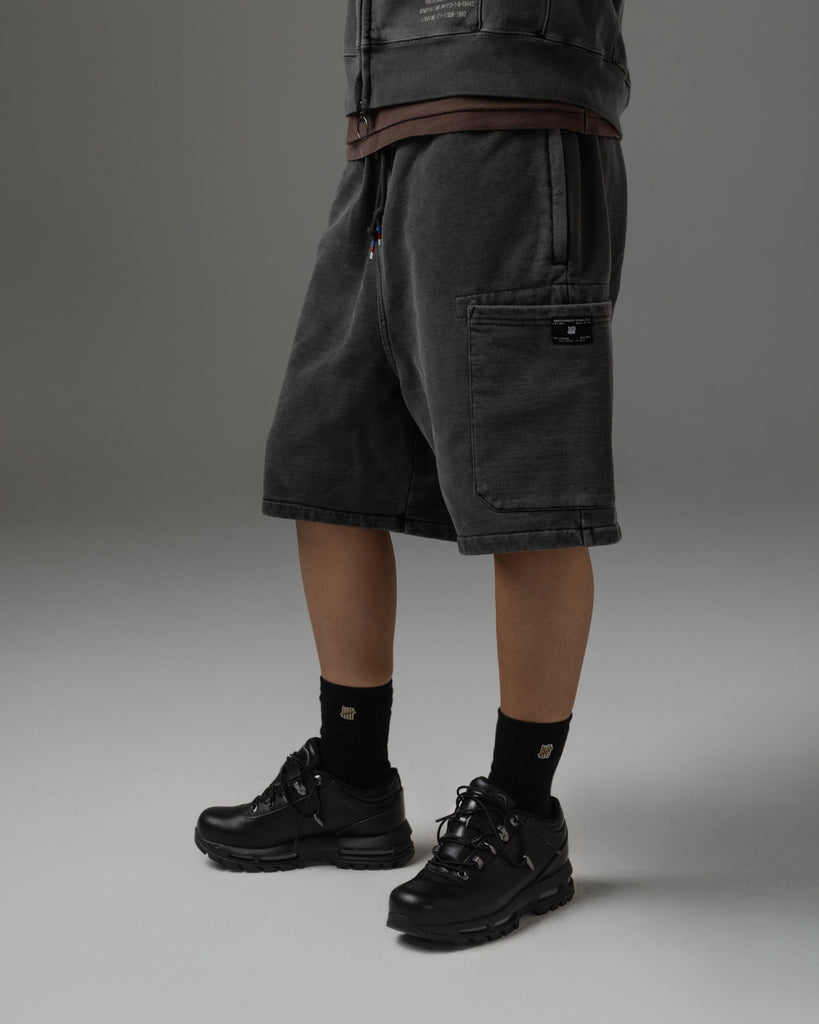 UNDEFEATED WASHED SWEATSHORT