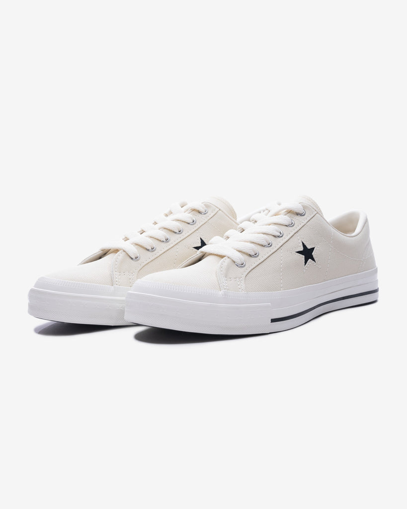 UNDEFEATED CONVERSE ONE STARメンズ
