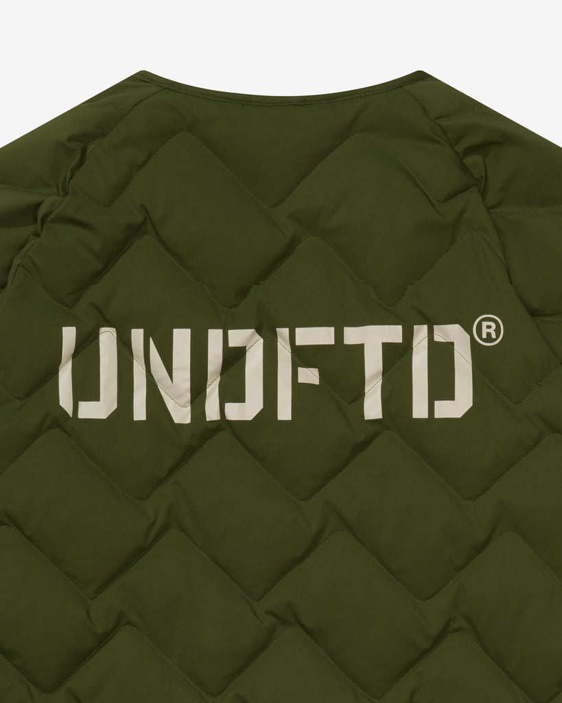 UNDEFEATED QUILTED DOWN JACKET