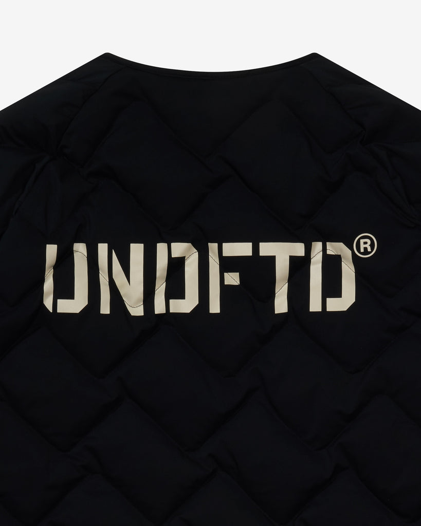 UNDEFEATED QUILTED DOWN JACKET