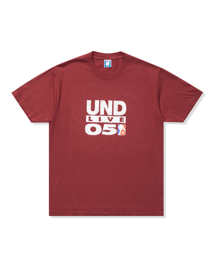 UNDEFEATED LIVE O5 S/S TEE BURGUNDY