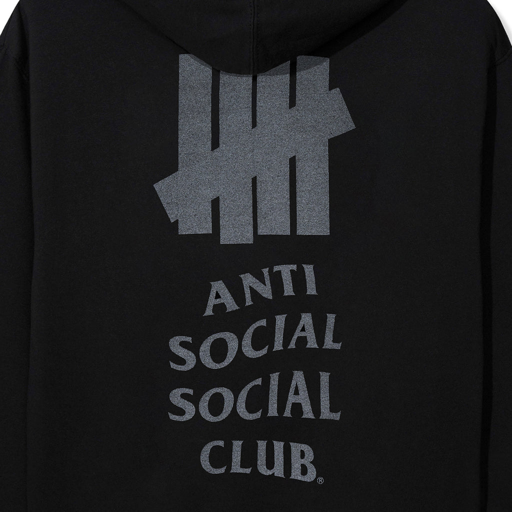 undefeated  antisocialsocialclub フーディーパーカー