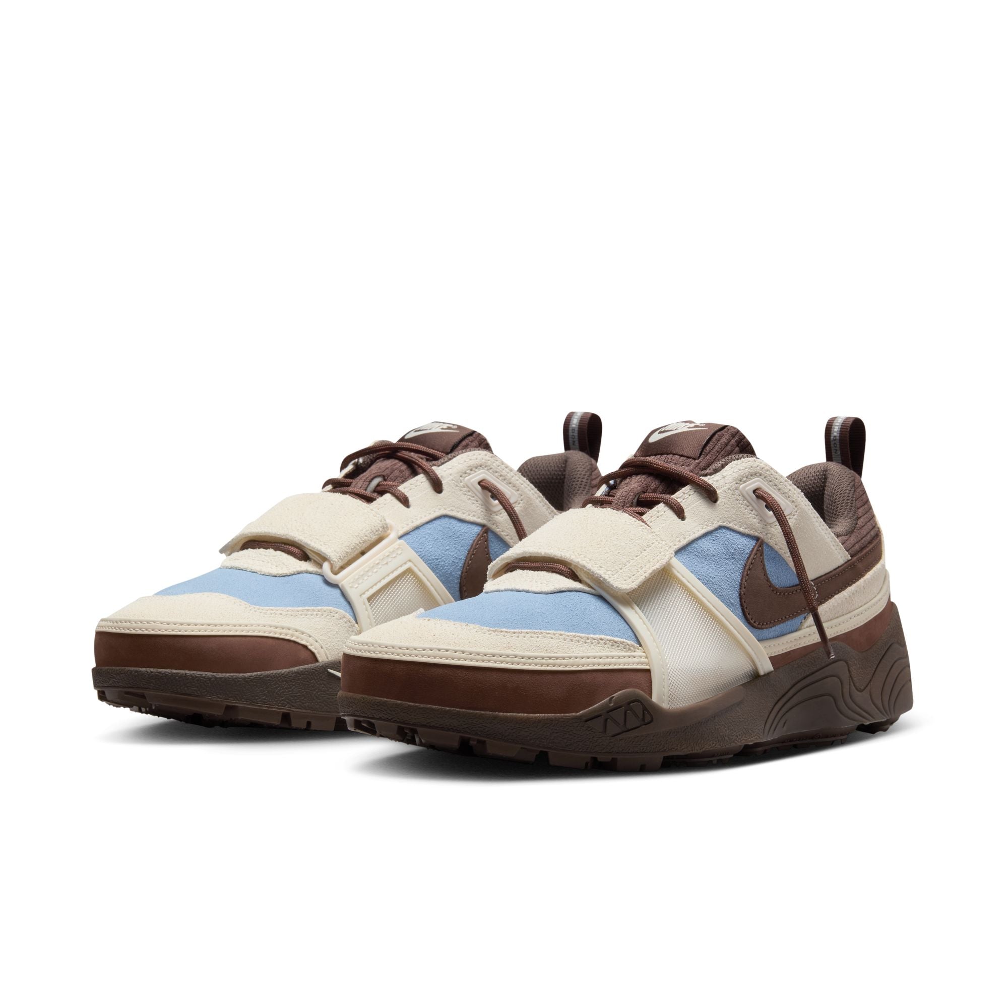 NIKE ZOOM FIELD JAXX – UNDEFEATED JAPAN