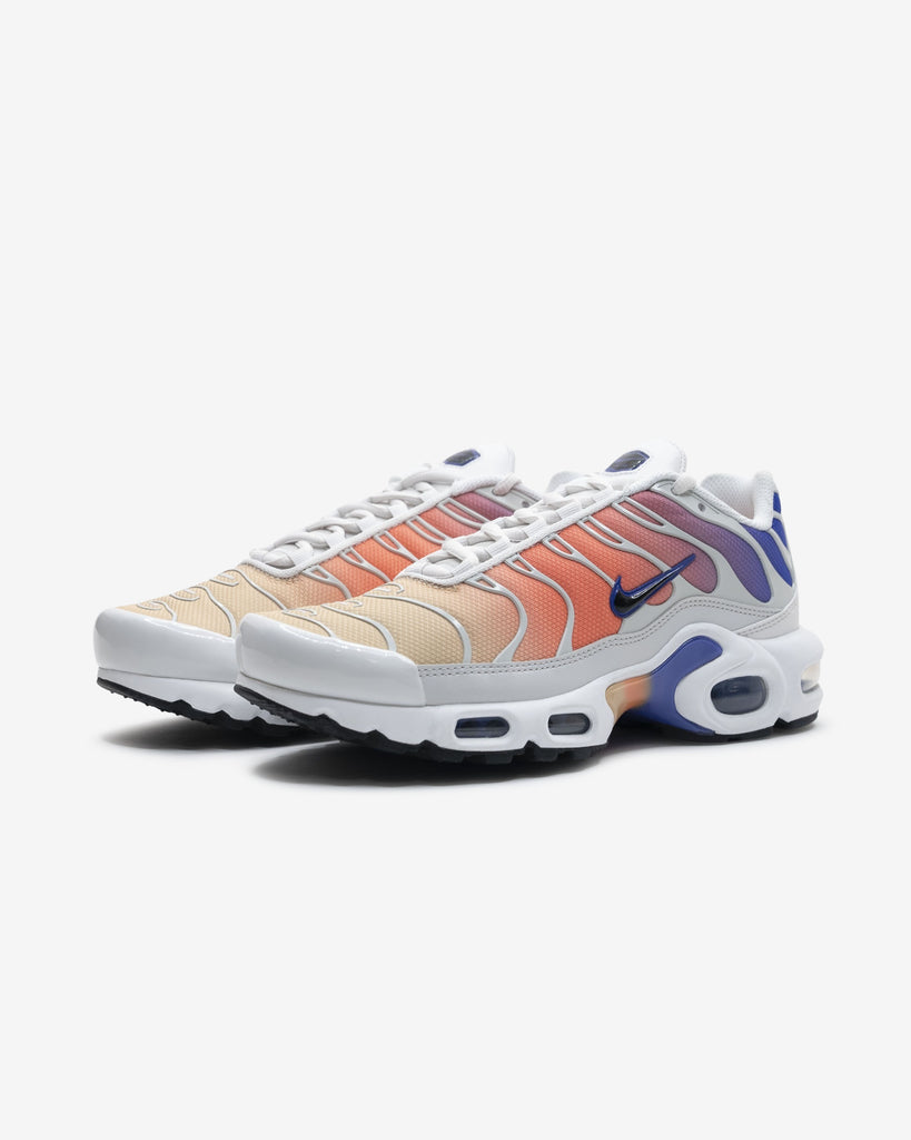 NIKE WMNS AIR MAX PLUS