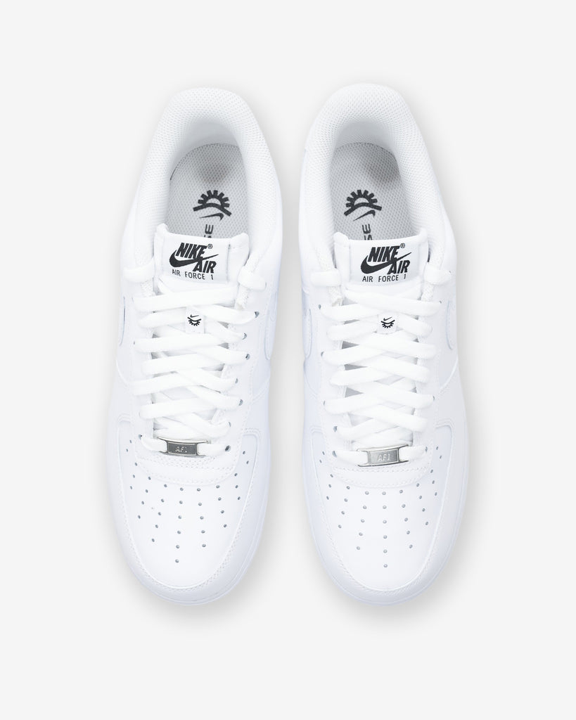 NIKE AIR FORCE 1 '07 FLYEASE
