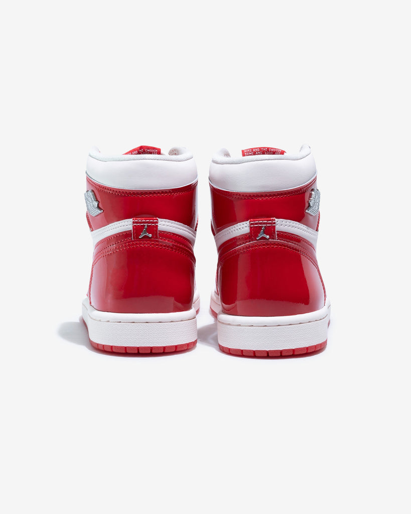 WMNS AIR JORDAN 1 RETRO HI OG