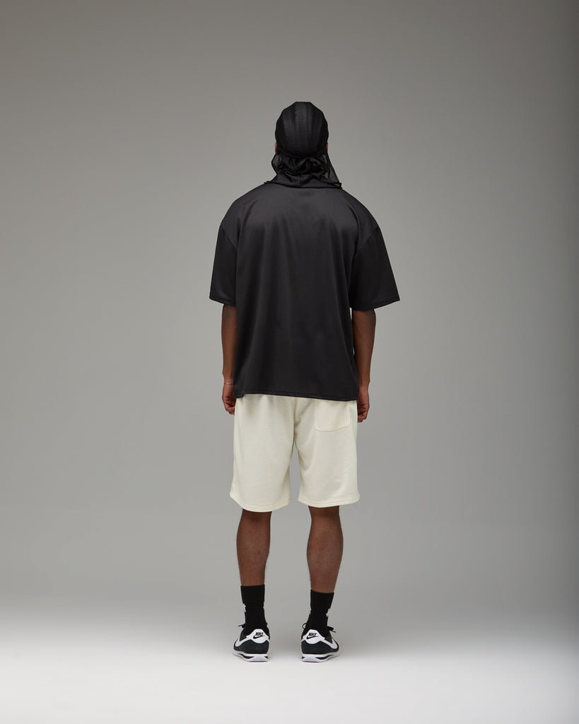UNDEFEATED ICON HOOP SHORT