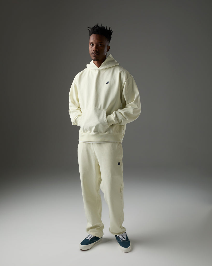 UNDEFEATED ICON PULLOVER HOOD