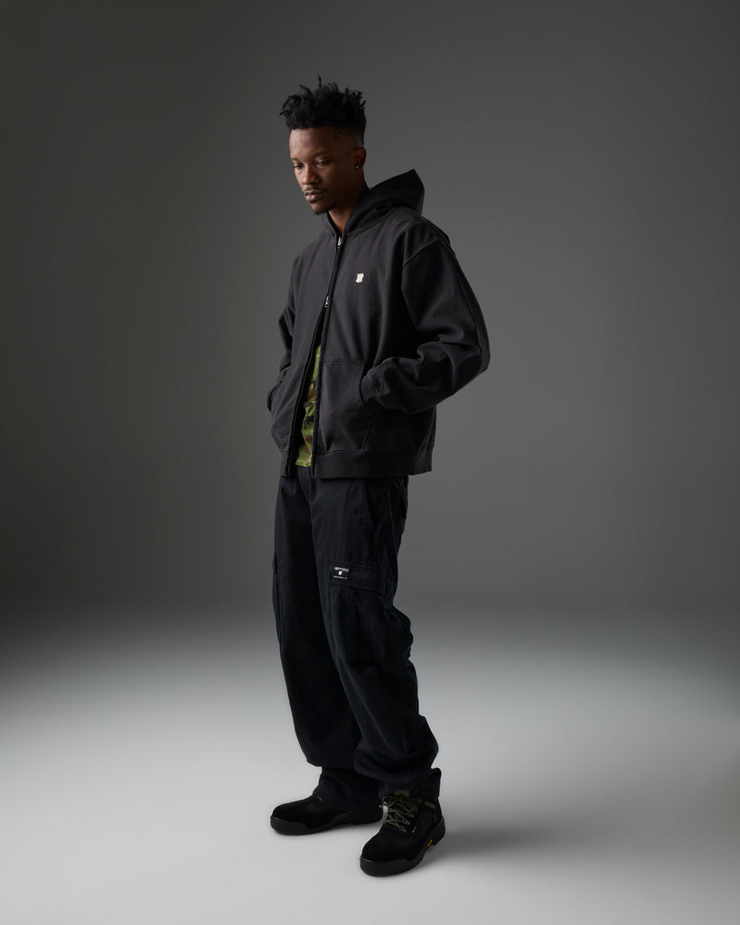 UNDEFEATED ICON ZIP HOOD