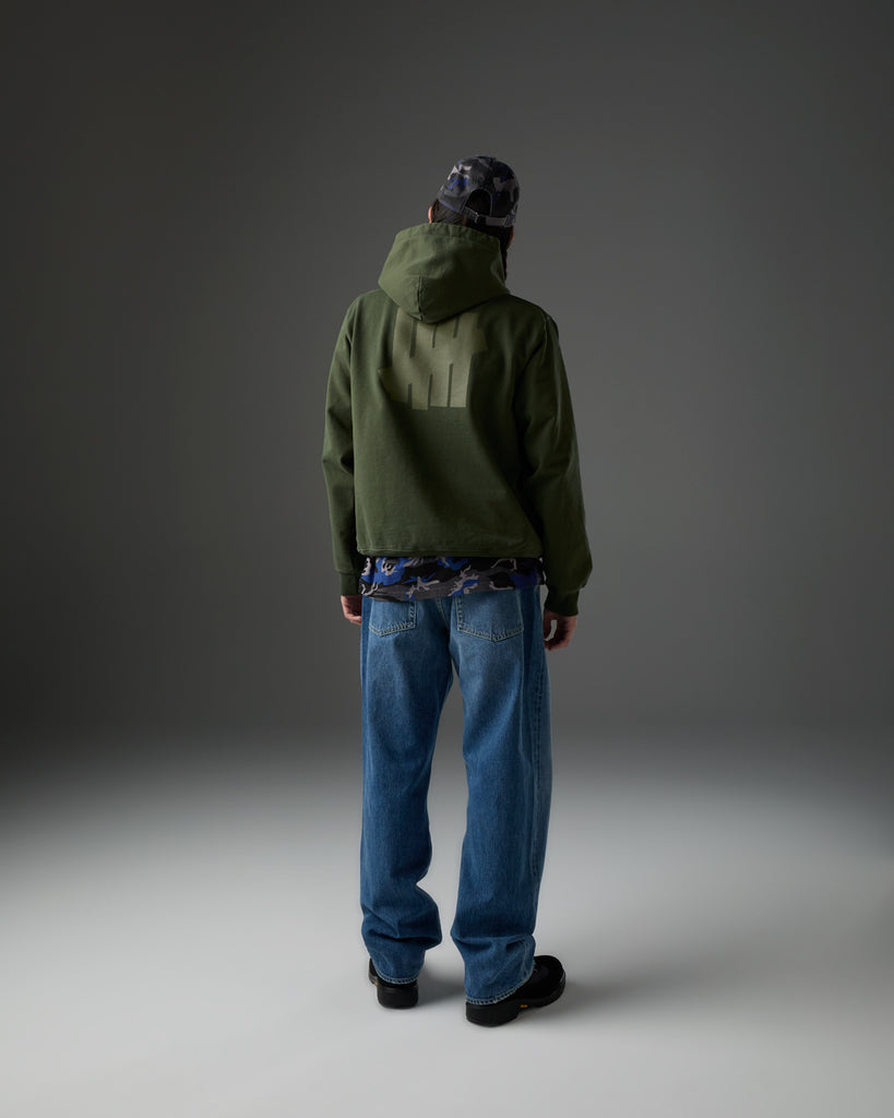 UNDEFEATED CLASSIC ICON PULLOVER HOOD