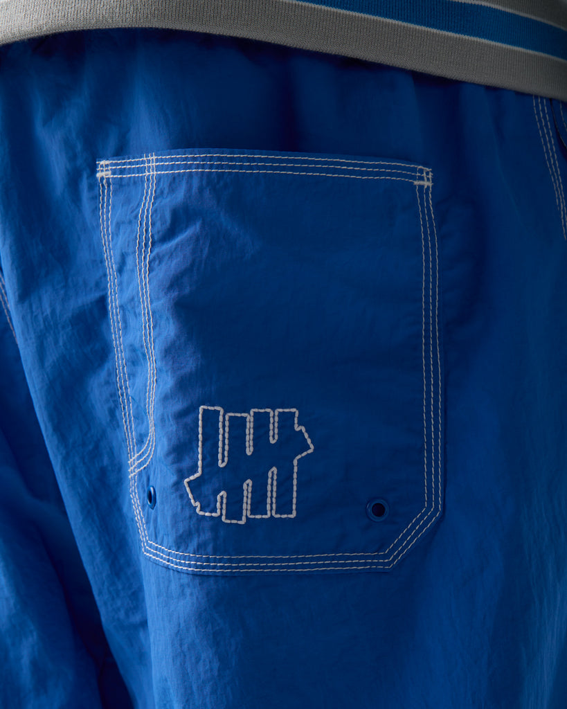 UNDEFEATED WATER SHORT