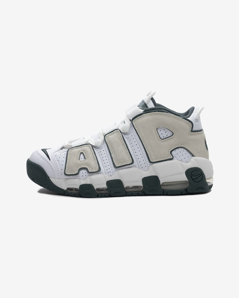 NIKE AIR MORE UP TEMPO '96 – UNDEFEATED JAPAN
