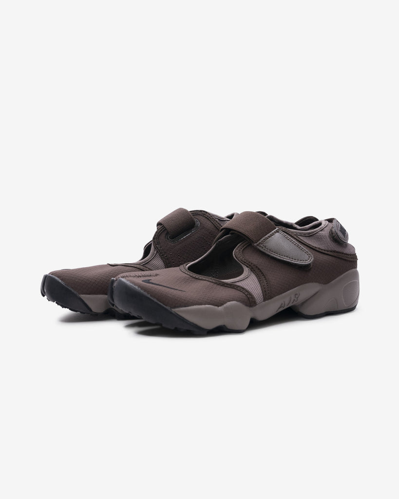 NIKE WMNS AIR RIFT