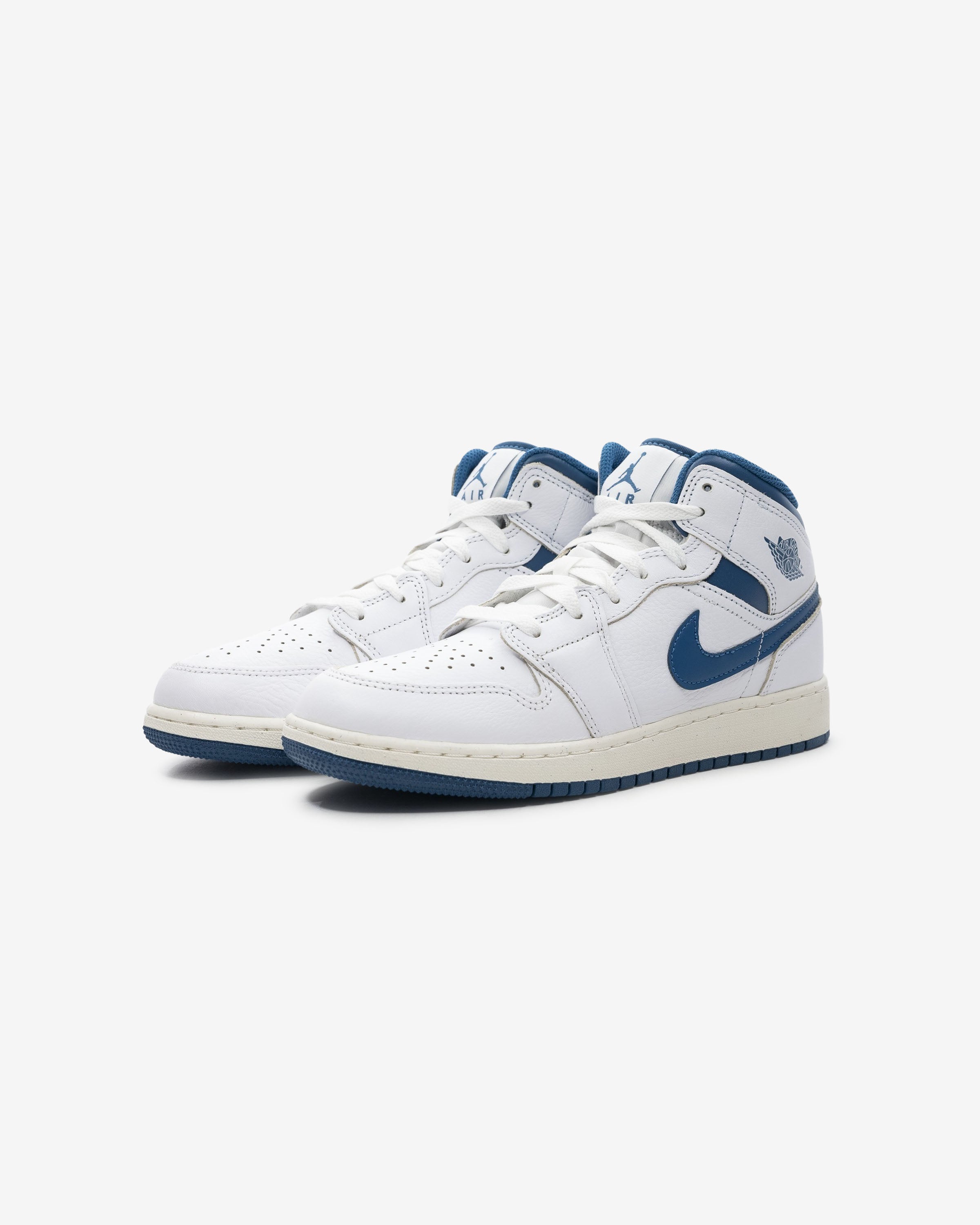 AIR JORDAN 1 MID SE GS – UNDEFEATED JAPAN