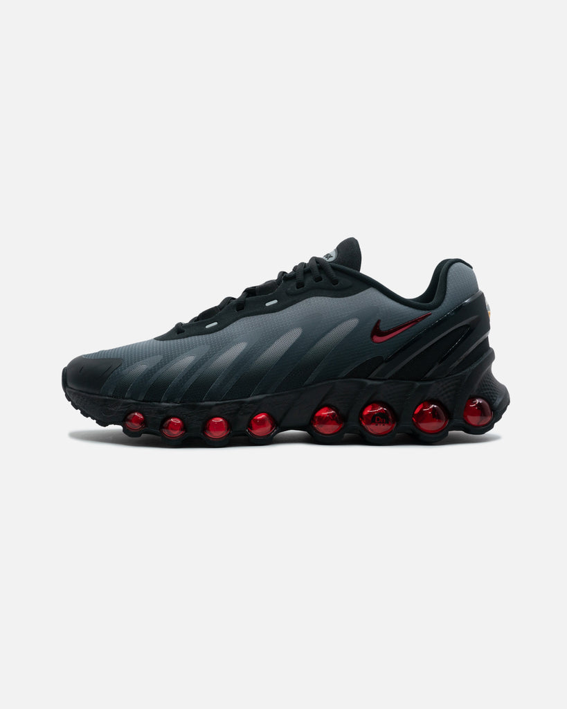 NIKE AIR MAX DN8
